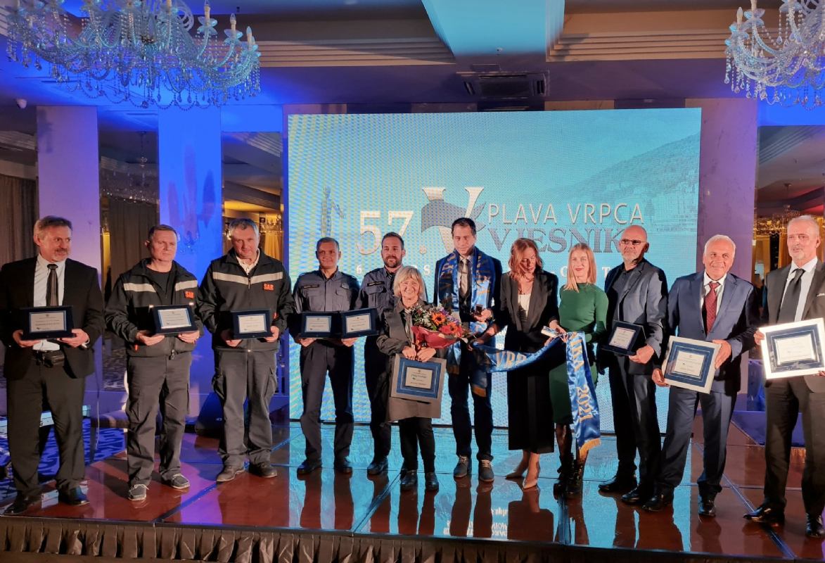Il premio Plava Vrpca Vjesnika 2021 assegnato a EmergenSea team